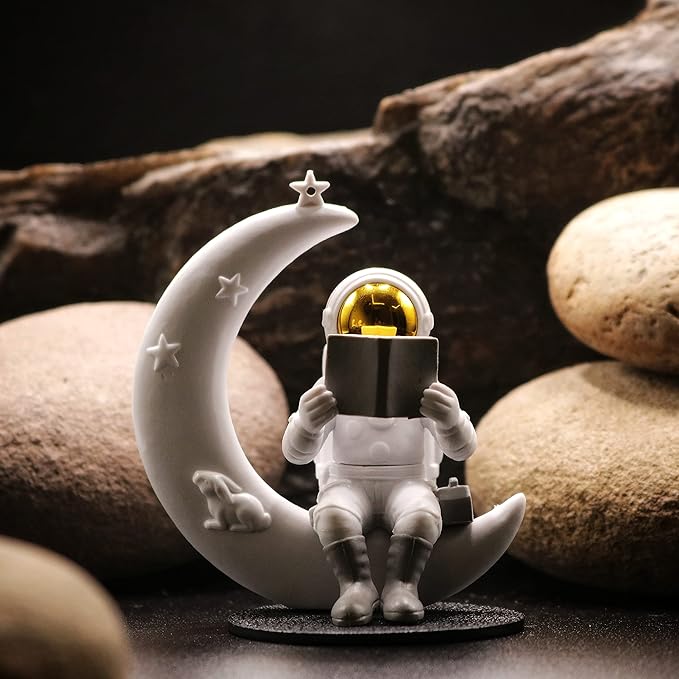 Astronaut Figurine Showpiece for Home Décor Idols for Office Desk Table Astronaut Toy for Car Dashboard, Statue for Gift Gifting Items Birthday Decoration